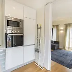 Graca Heartwarming Flat