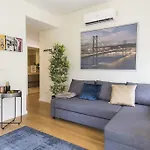 Graca Heartwarming Flat